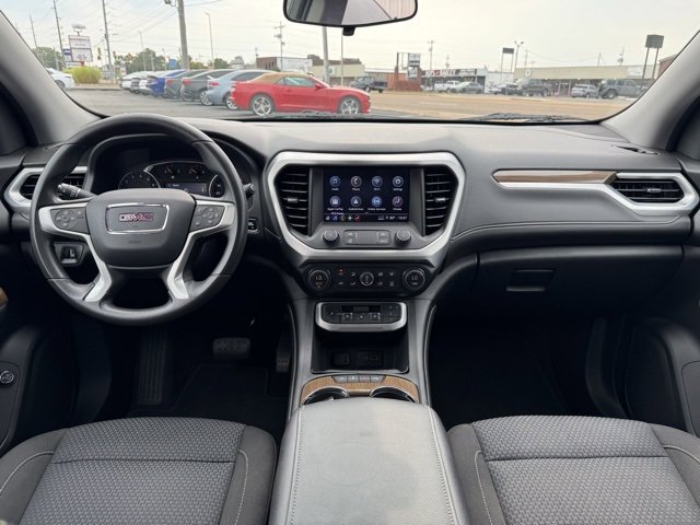 Used 2022 GMC Acadia SLE w/ Driver Convenience Package image 7