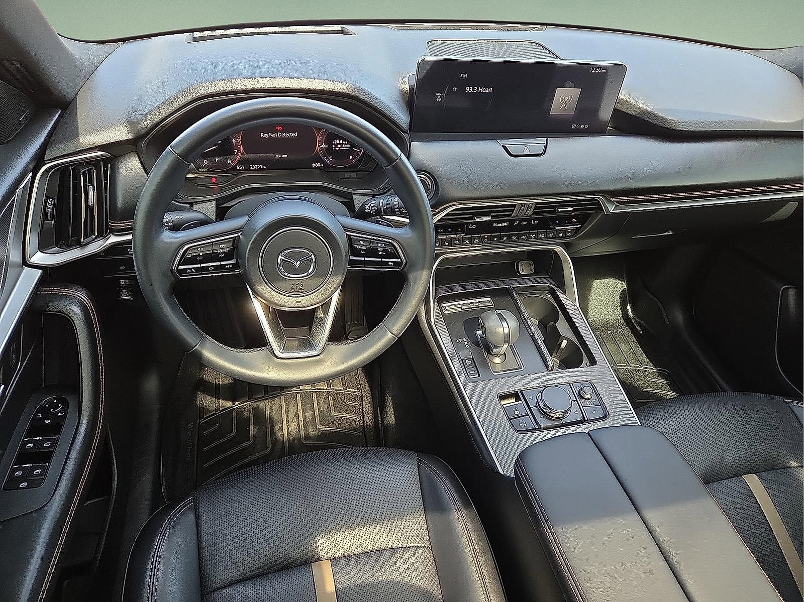 Used 2024 MAZDA CX-90 3.3 Turbo w/ Premium Plus Pkg image 12