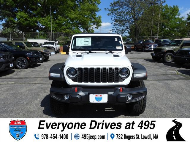 New 2026 Jeep Gladiator Rubicon w/ Steel Power Dome Hood Package AWD/4WD image 9
