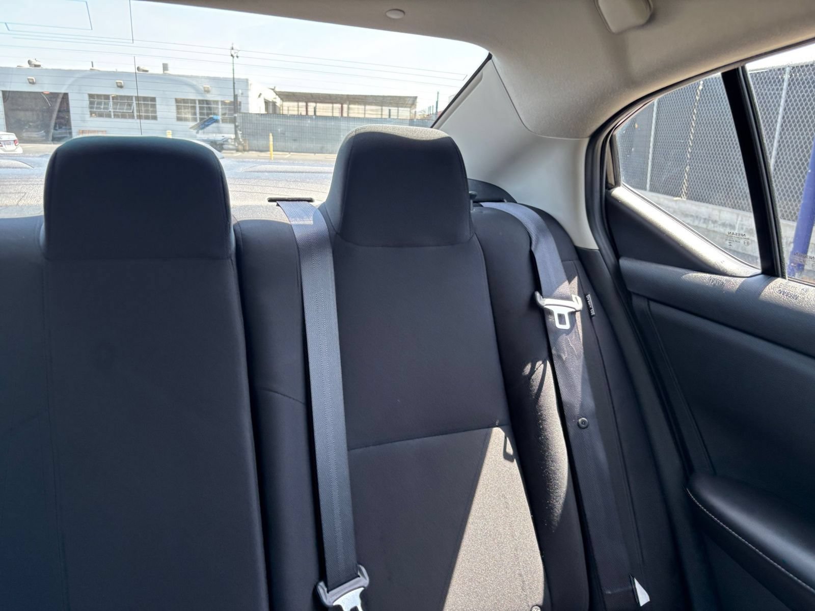 Used 2025 Nissan Sentra S FWD image 37