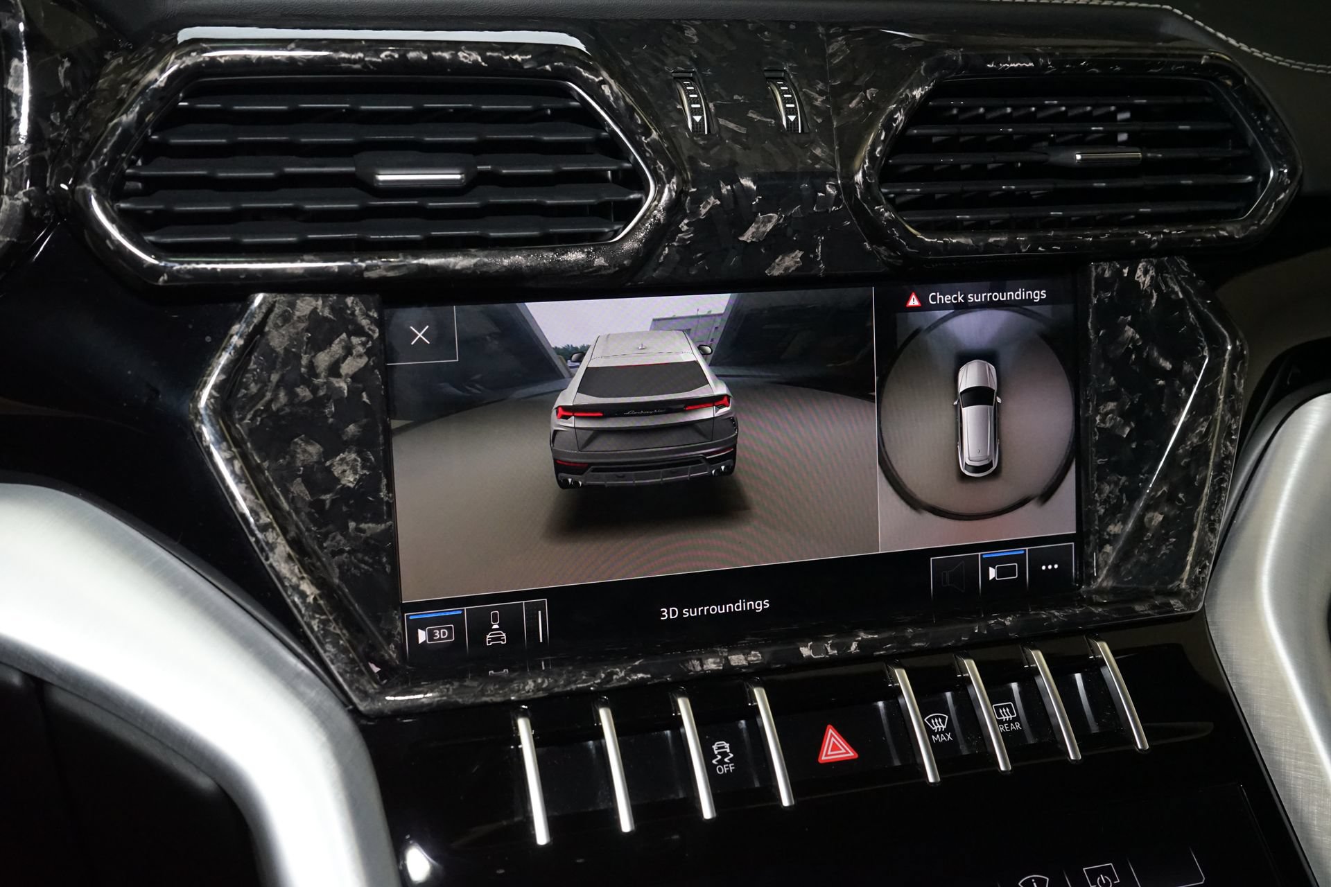 Used 2019 Lamborghini Urus AWD/4WD image 11
