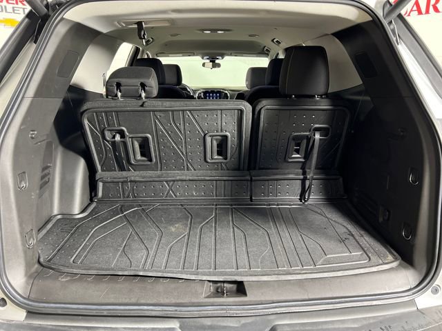 Used 2021 Chevrolet Traverse LT image 24
