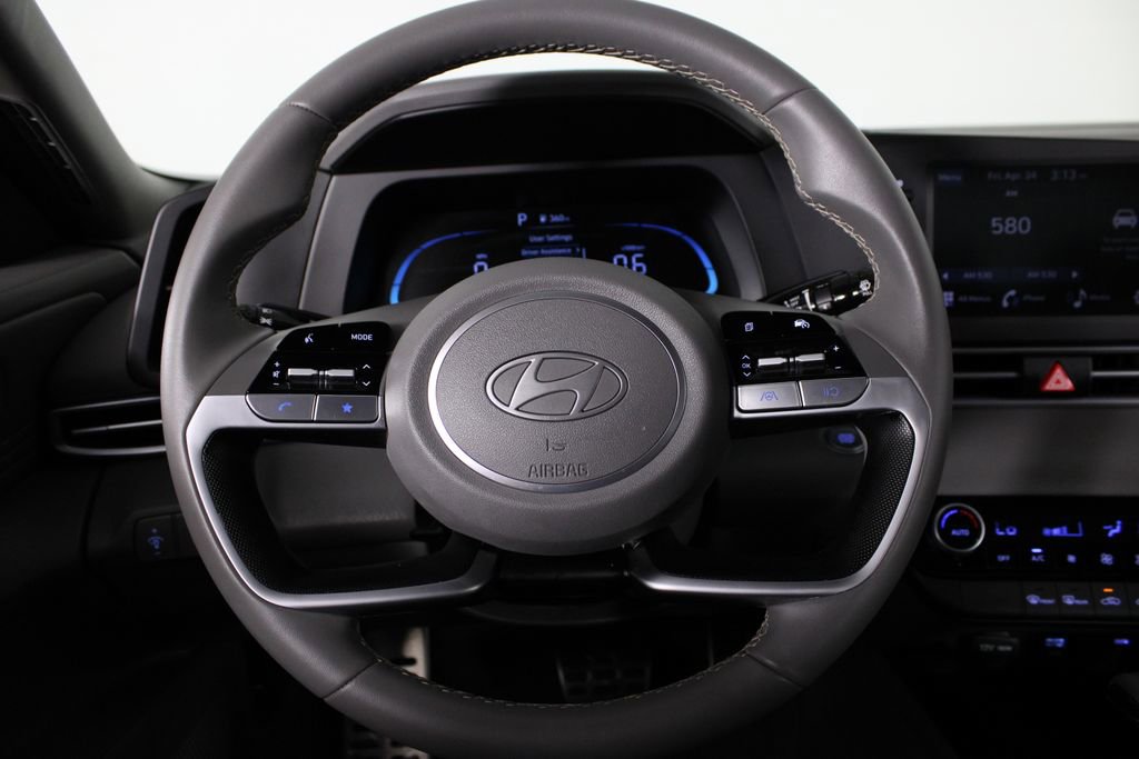 Used 2026 Hyundai Elantra Sport FWD image 10