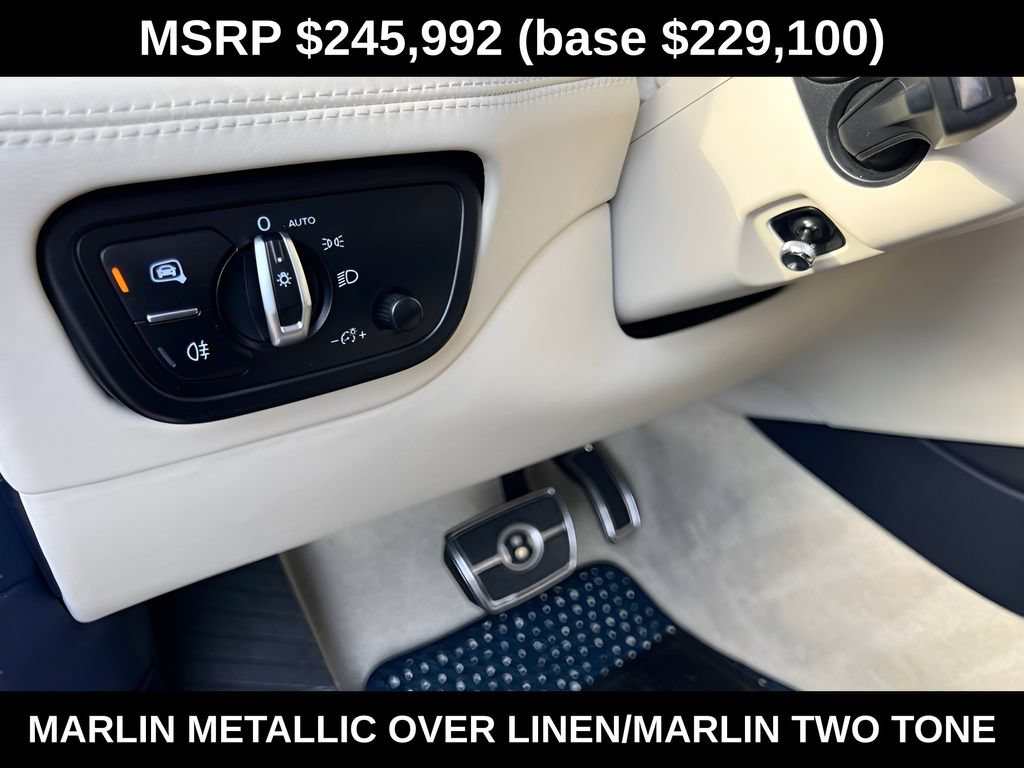 Used 2018 Bentley Bentayga AWD/4WD image 31