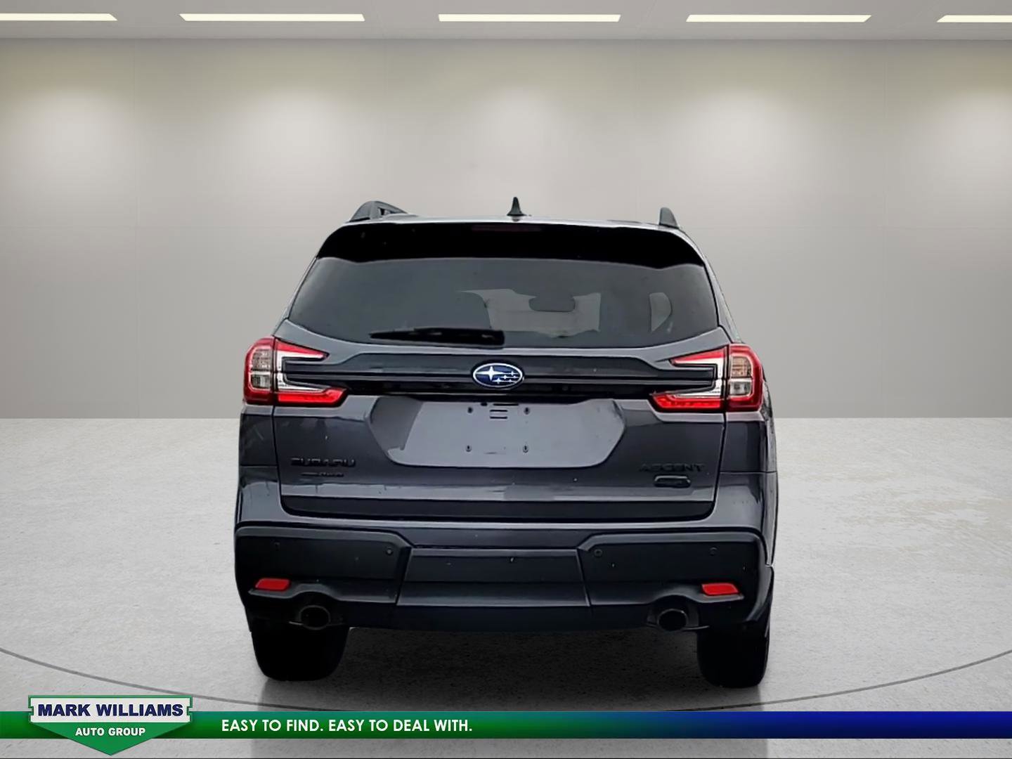 Used 2024 Subaru Ascent Onyx Edition image 5