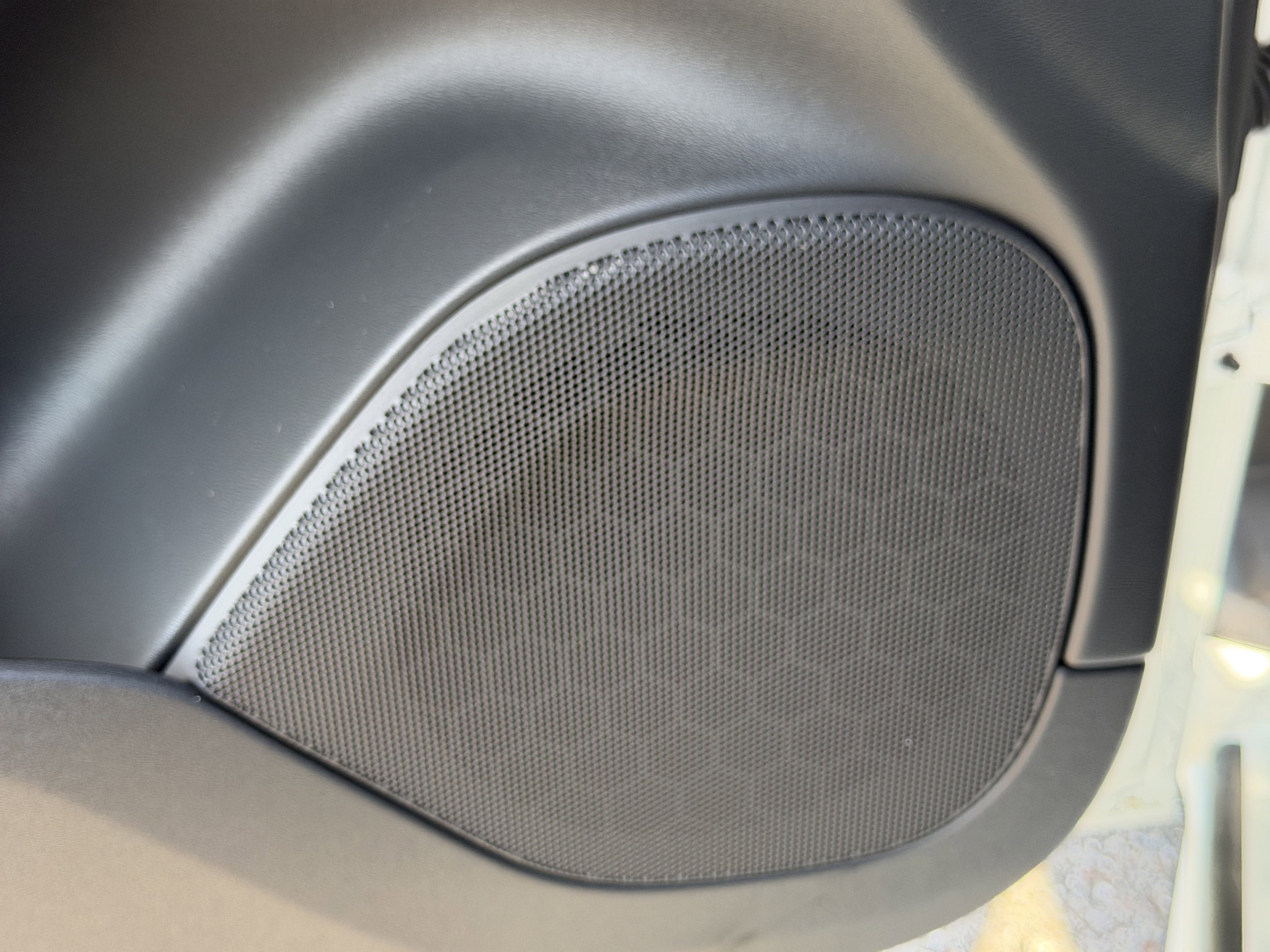 New 2026 Volvo XC90 B5 Core w/ Protection Package image 17