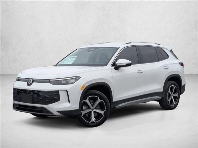 New 2025 Volkswagen Tiguan SE image 1