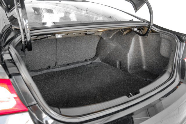 Used 2019 Chevrolet Malibu LT FWD image 57