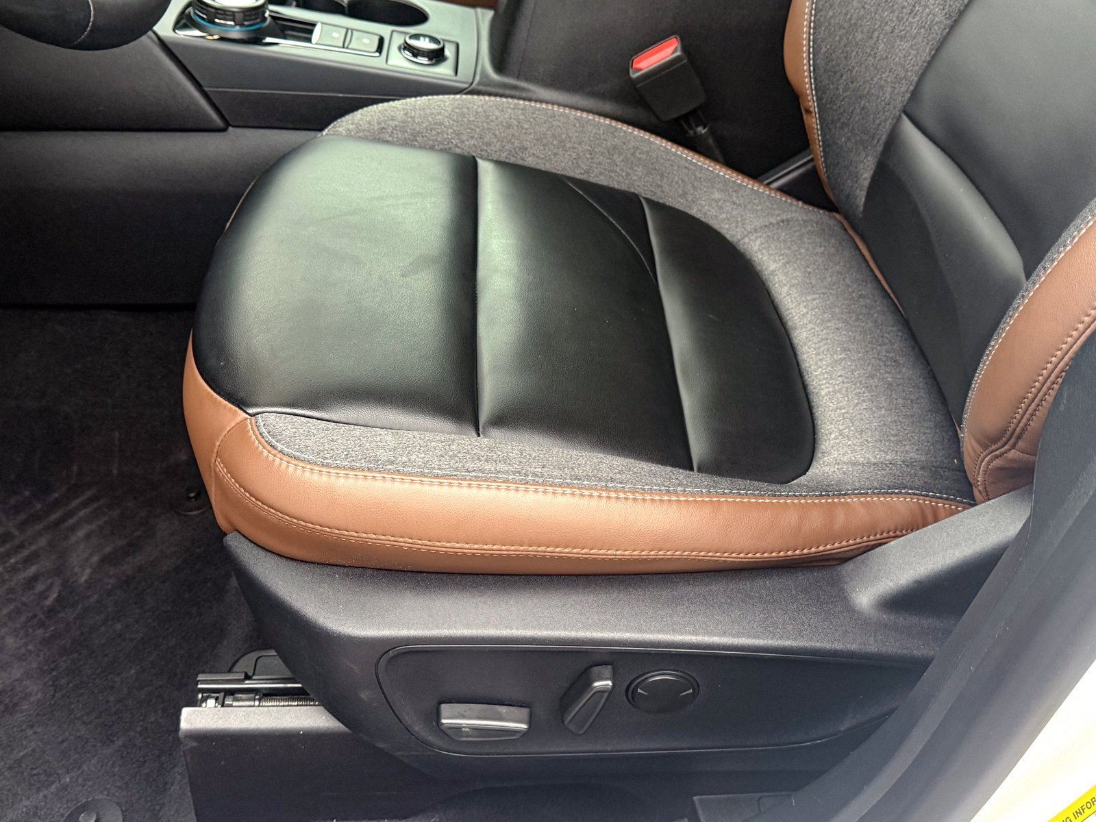 Used 2024 Ford Bronco Sport Outer Banks image 19