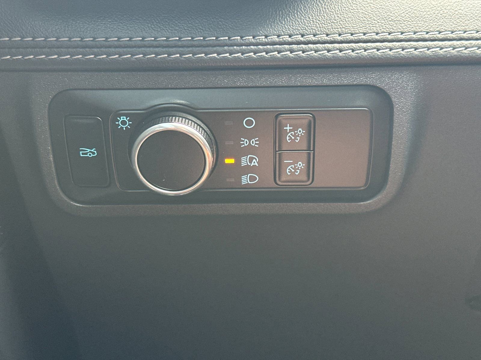 Used 2024 Ford Mustang GT Premium image 30