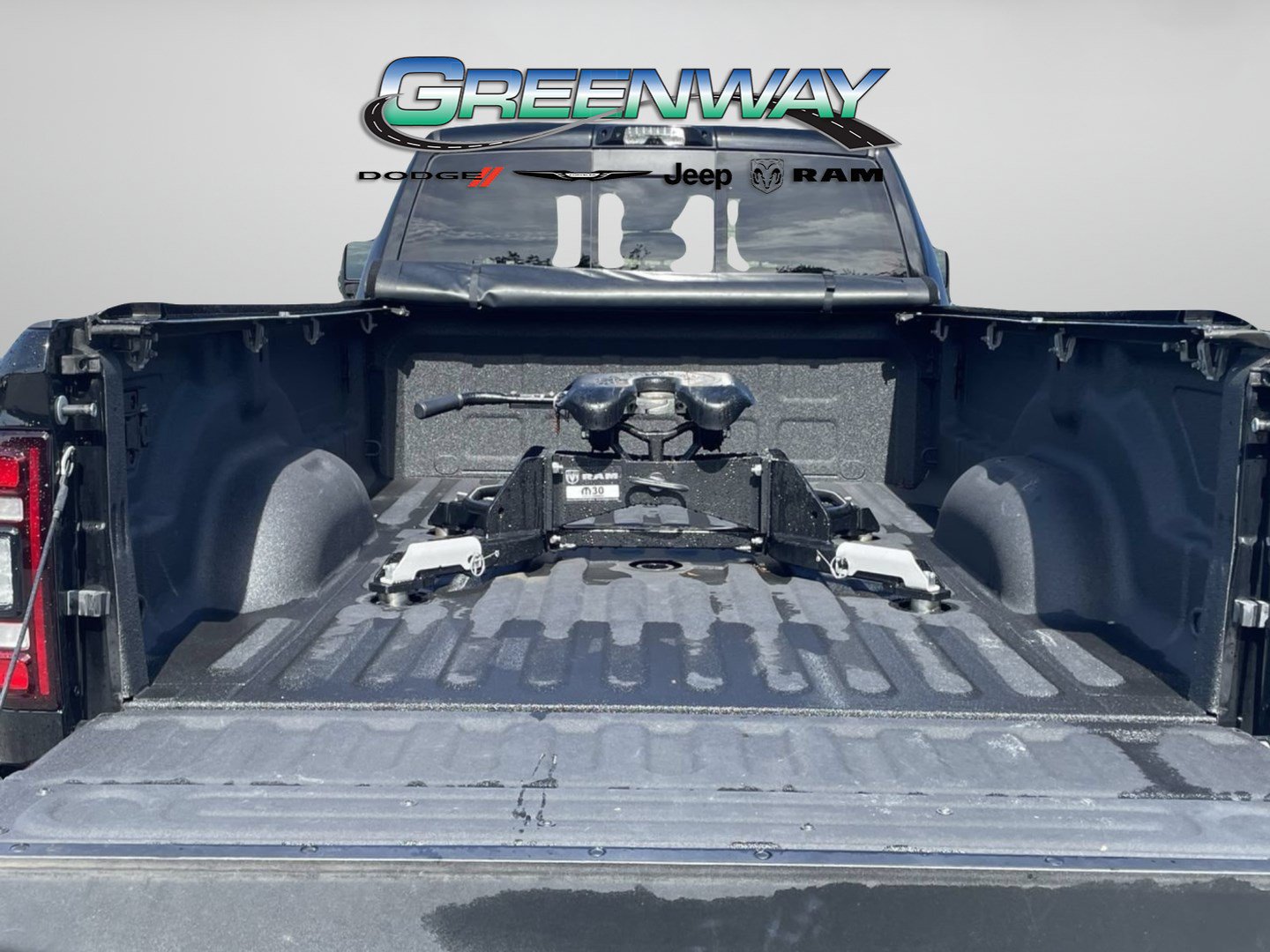 Used 2024 RAM 3500 Limited w/ Night Edition AWD/4WD image 8
