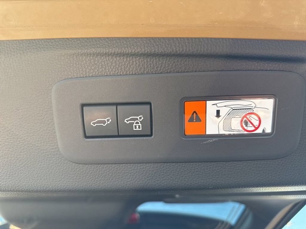 Used 2025 Toyota Land Cruiser w/ Premium Package AWD/4WD image 32