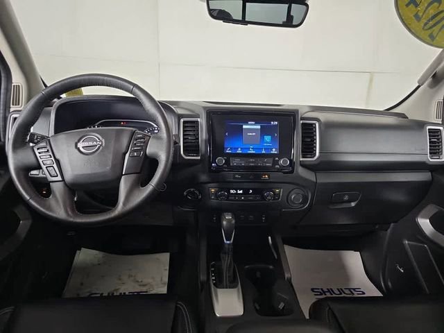 Used 2024 Nissan Frontier SL w/ Technology Package image 21