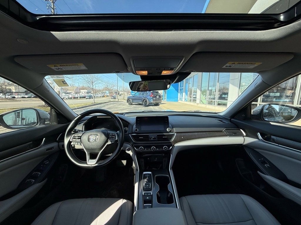Used 2020 Honda Accord Touring image 10
