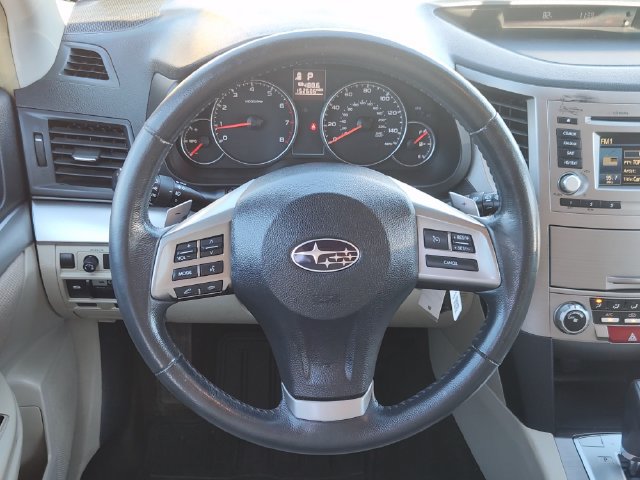 Used 2014 Subaru Outback 2.5i Premium AWD/4WD image 20
