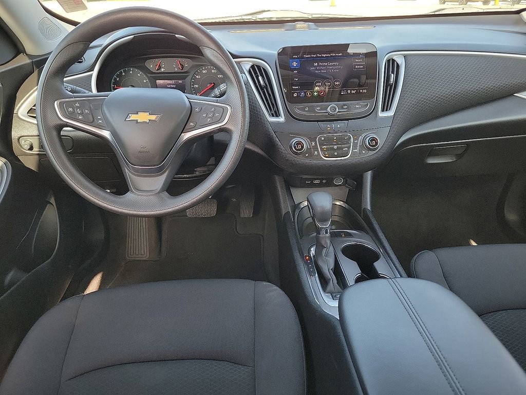 Used 2024 Chevrolet Malibu LT image 10