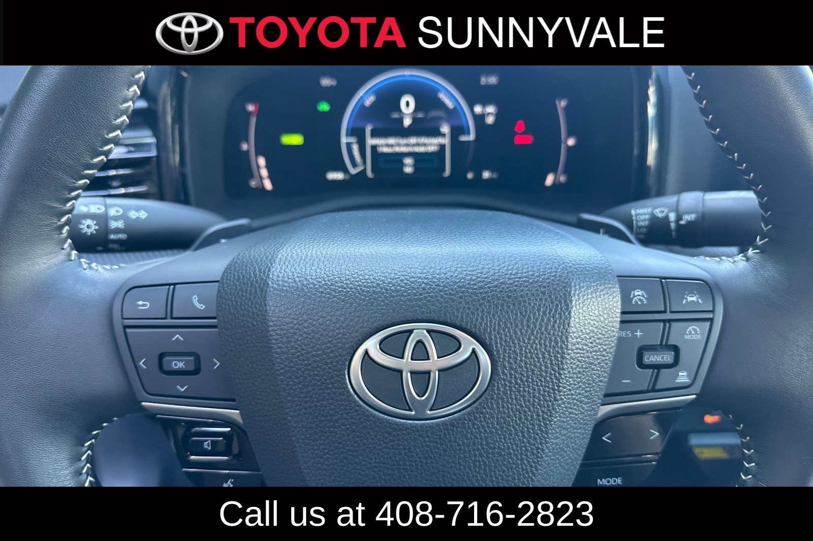Certified 2026 Toyota Camry Hybrid FWD image 27