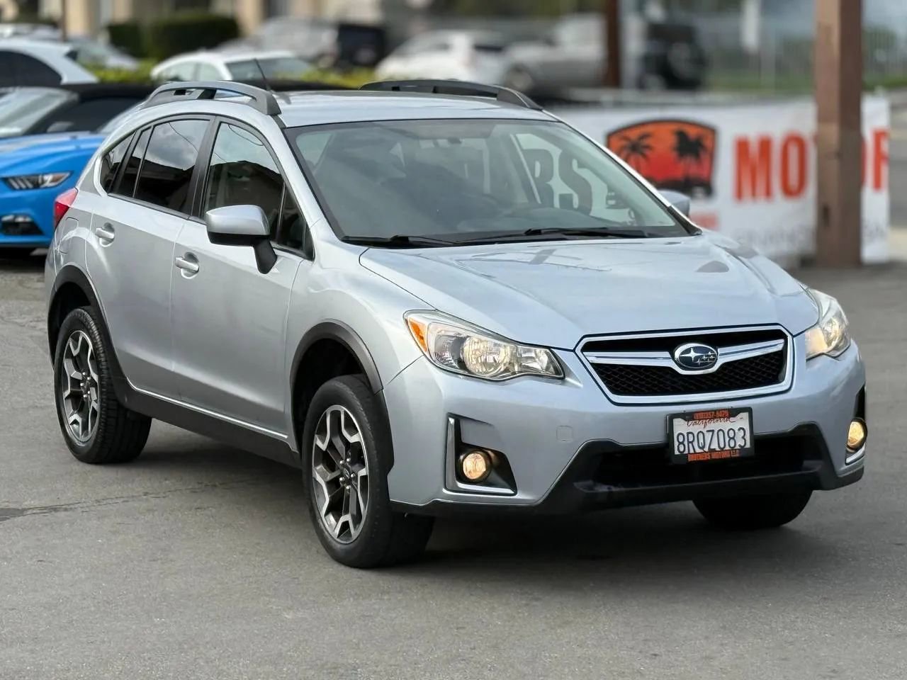 Used 2017 Subaru Crosstrek 2.0i Premium AWD/4WD image 2