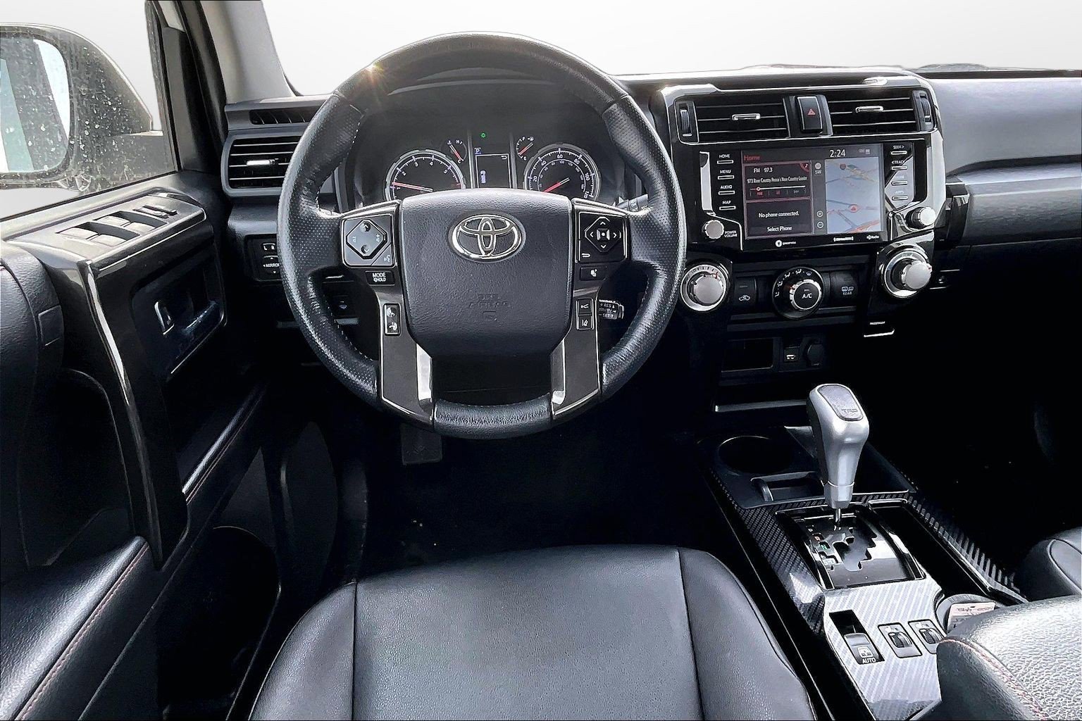 Used 2024 Toyota 4Runner TRD Off-Road Premium AWD/4WD image 5