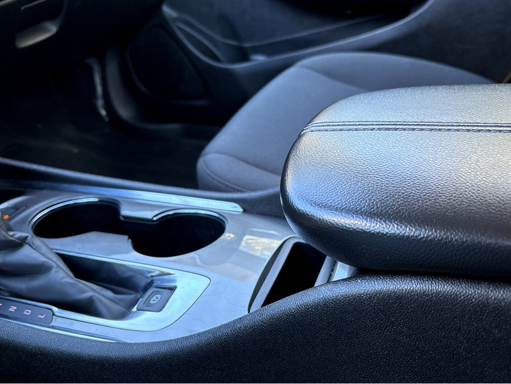 Used 2024 Chevrolet Malibu LT image 9