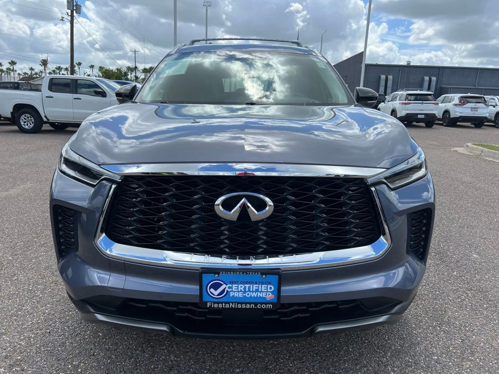 Used 2023 INFINITI QX60 Sensory w/ Vision Package AWD/4WD image 2