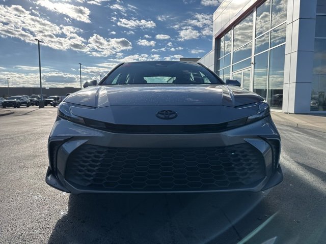 New 2026 Toyota Camry SE image 2