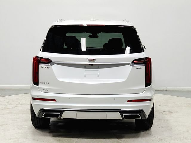 Used 2023 Cadillac XT6 Premium Luxury image 7