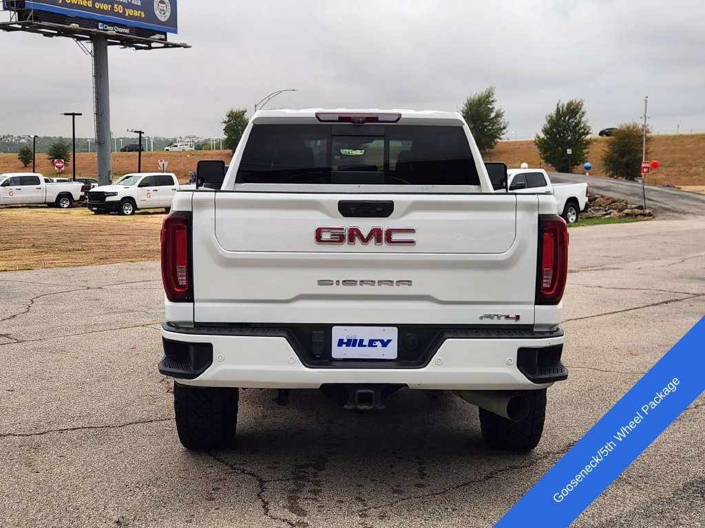 Used 2023 GMC Sierra 2500 AT4 w/ AT4 Preferred Package AWD/4WD image 3