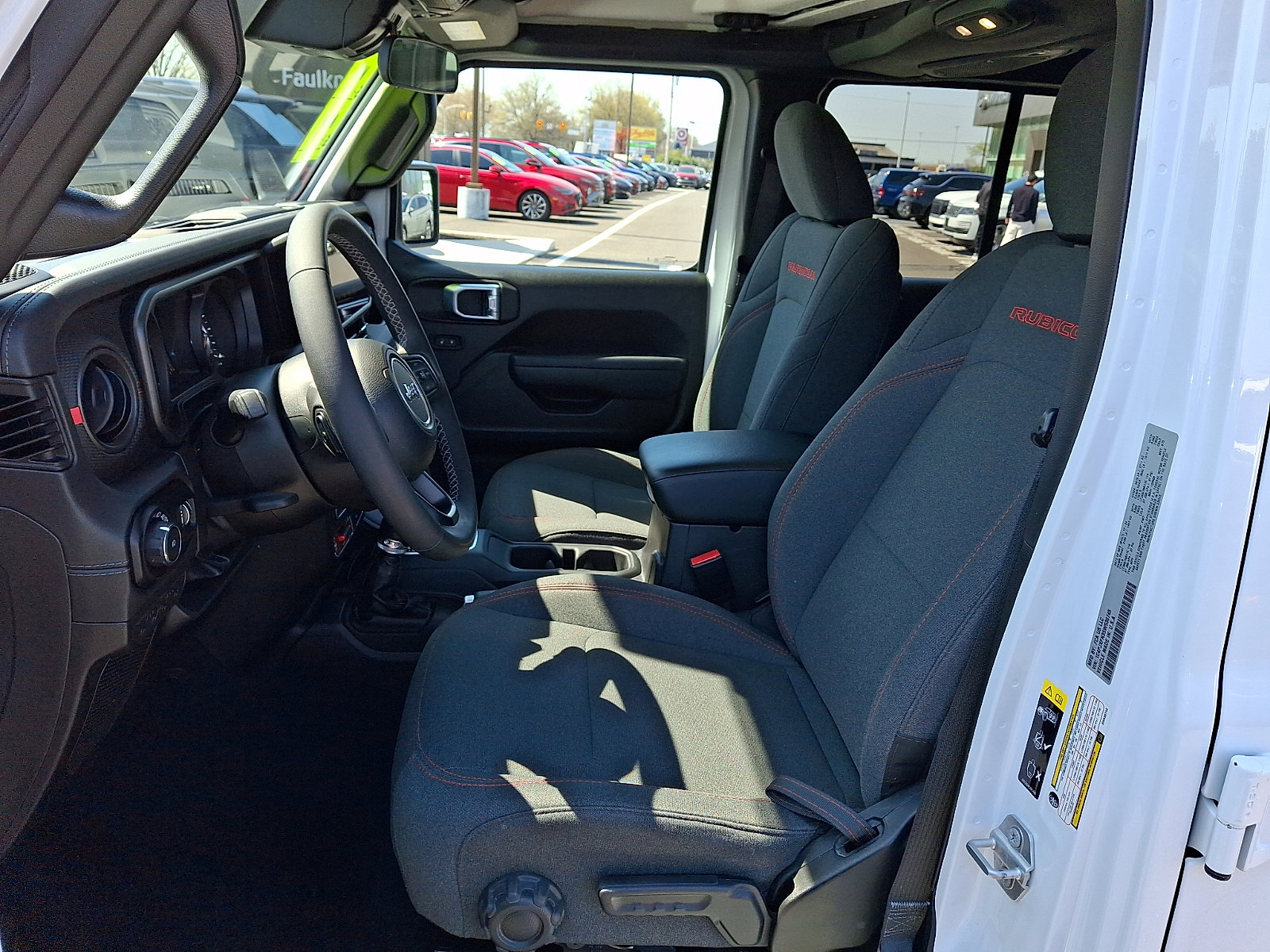 Used 2025 Jeep Wrangler Unlimited Rubicon image 13