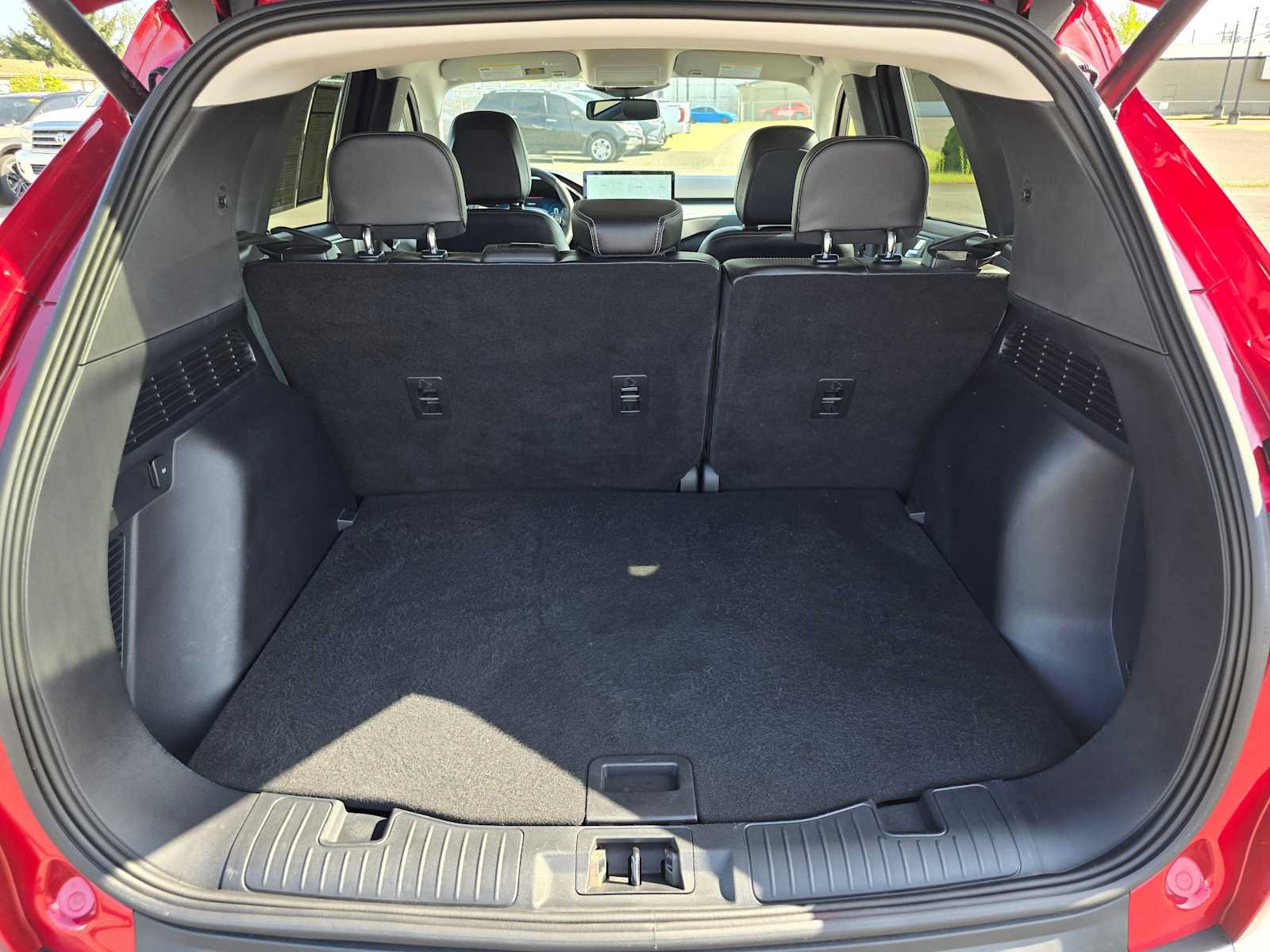 Used 2024 Ford Escape SE w/ PHEV Premium Package FWD image 16