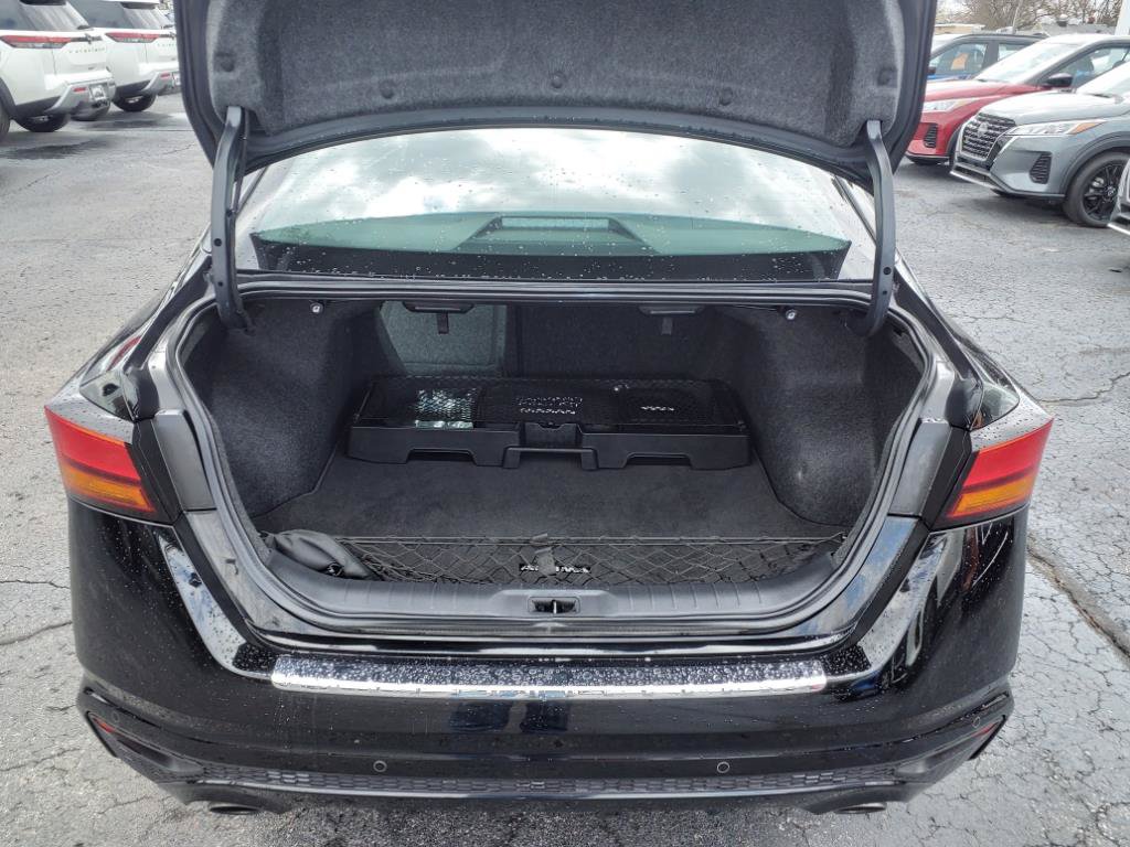 Used 2020 Nissan Altima 2.5 SV FWD image 8