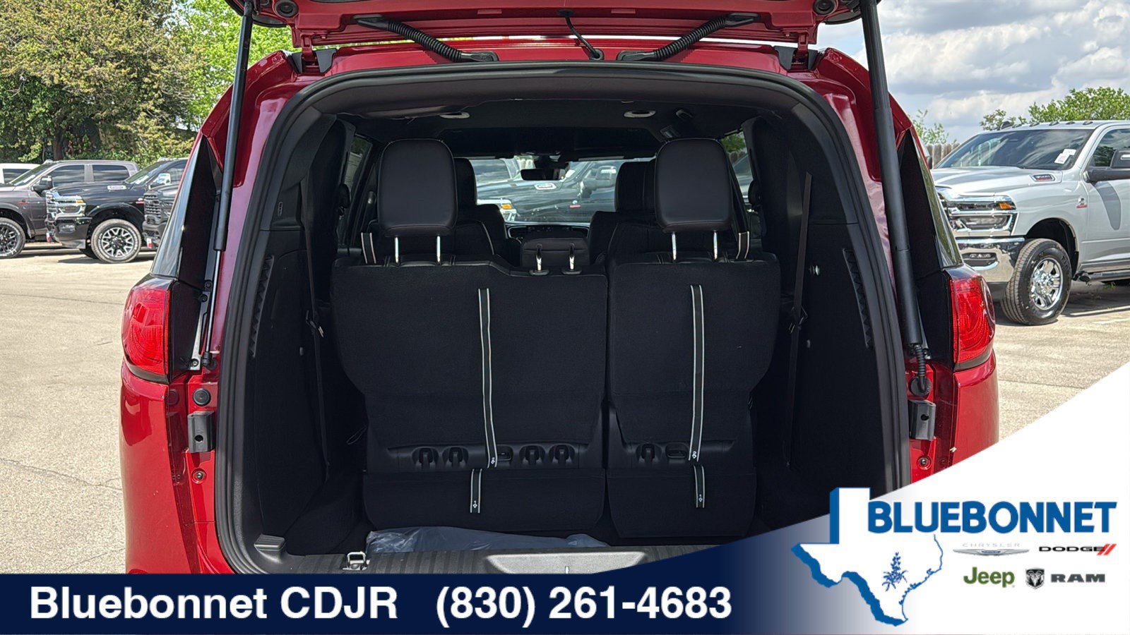 New 2026 Chrysler Voyager LX FWD image 26