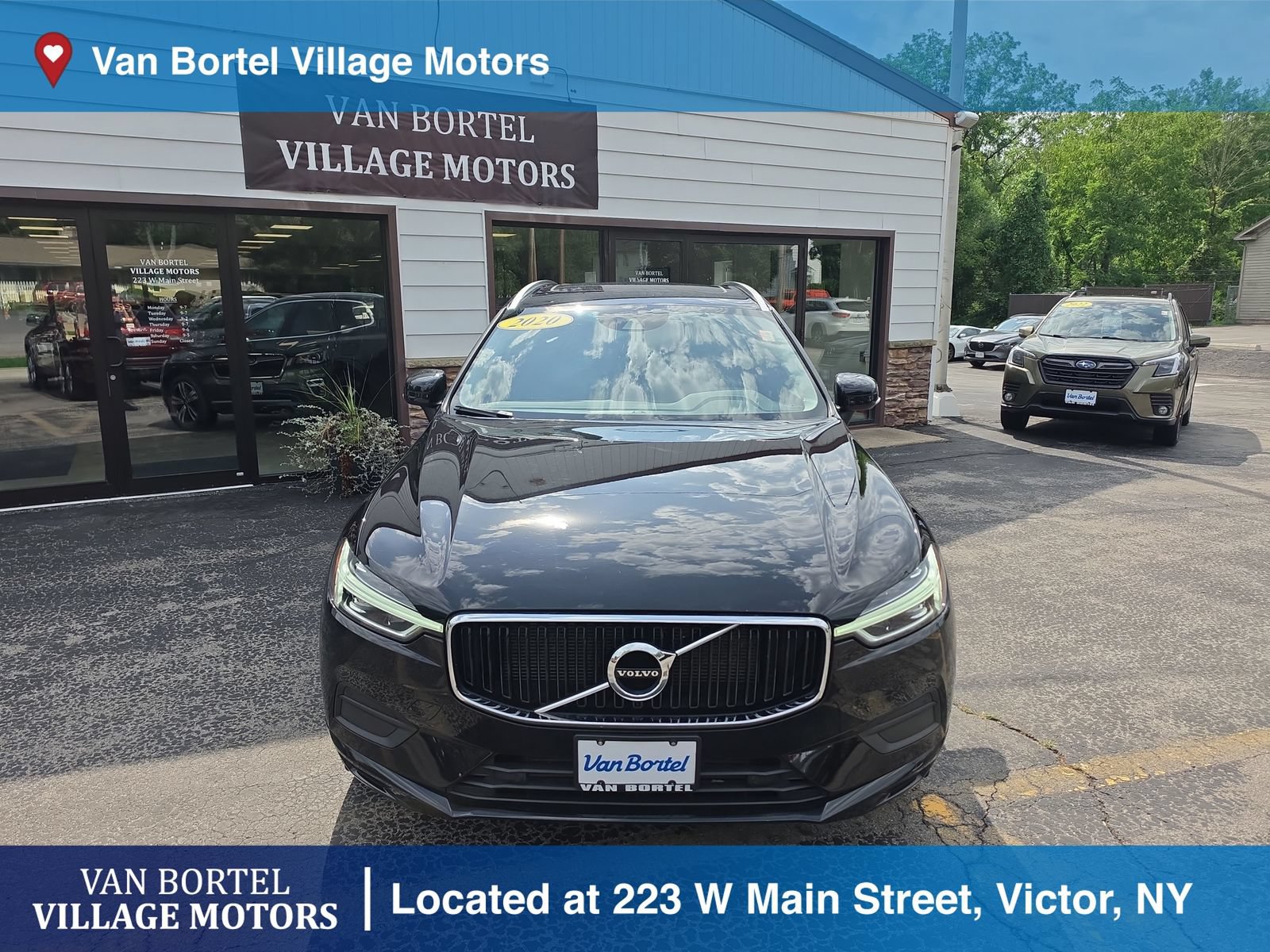 Used 2020 Volvo XC60 T5 Momentum w/ Protection Package Premier AWD/4WD image 2