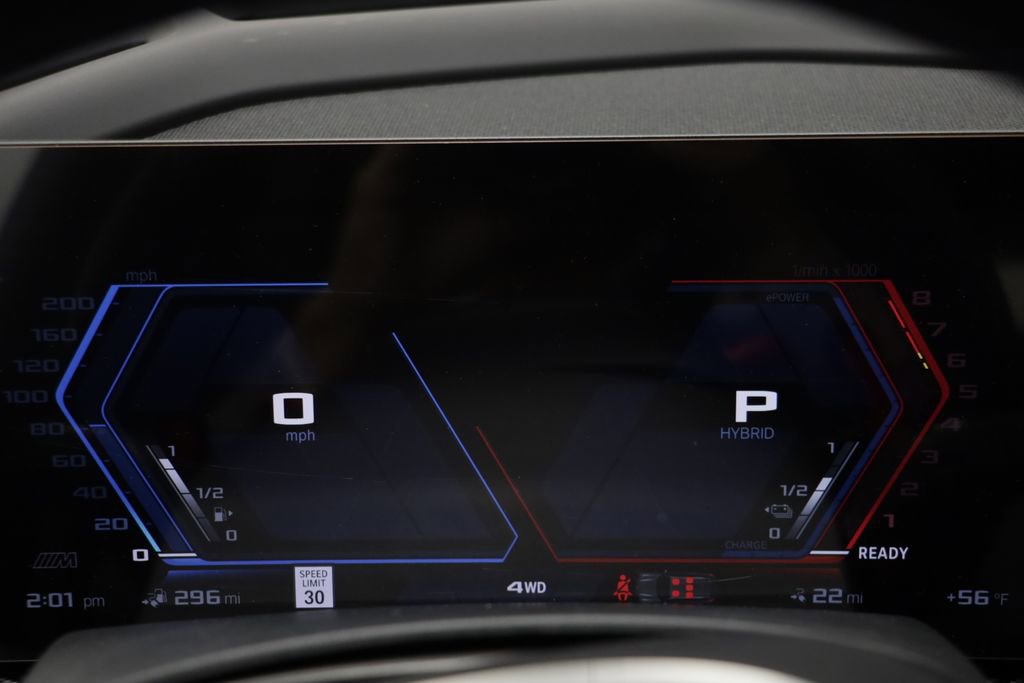 Certified 2023 BMW XM w/ M Driver's Package AWD/4WD image 9