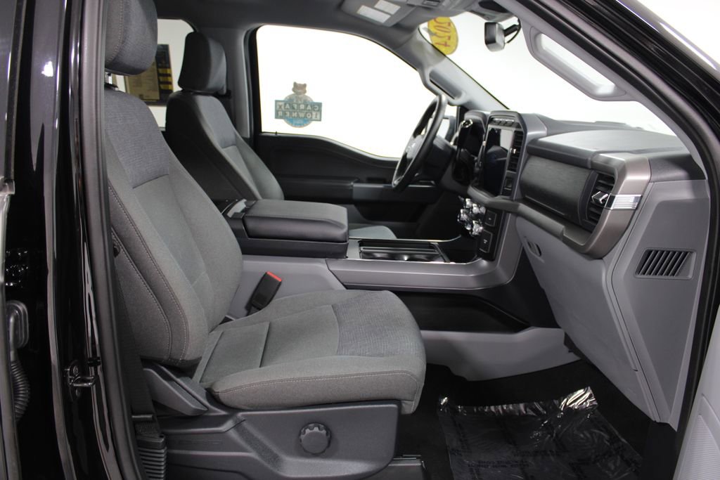 Used 2024 Ford F150 XLT w/ Mobile Office Package image 31
