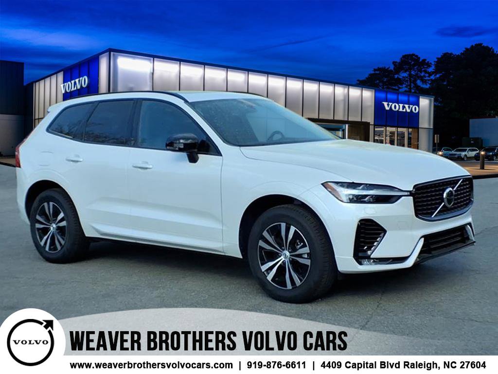 Certified 2025 Volvo XC60 B5 Core image 1