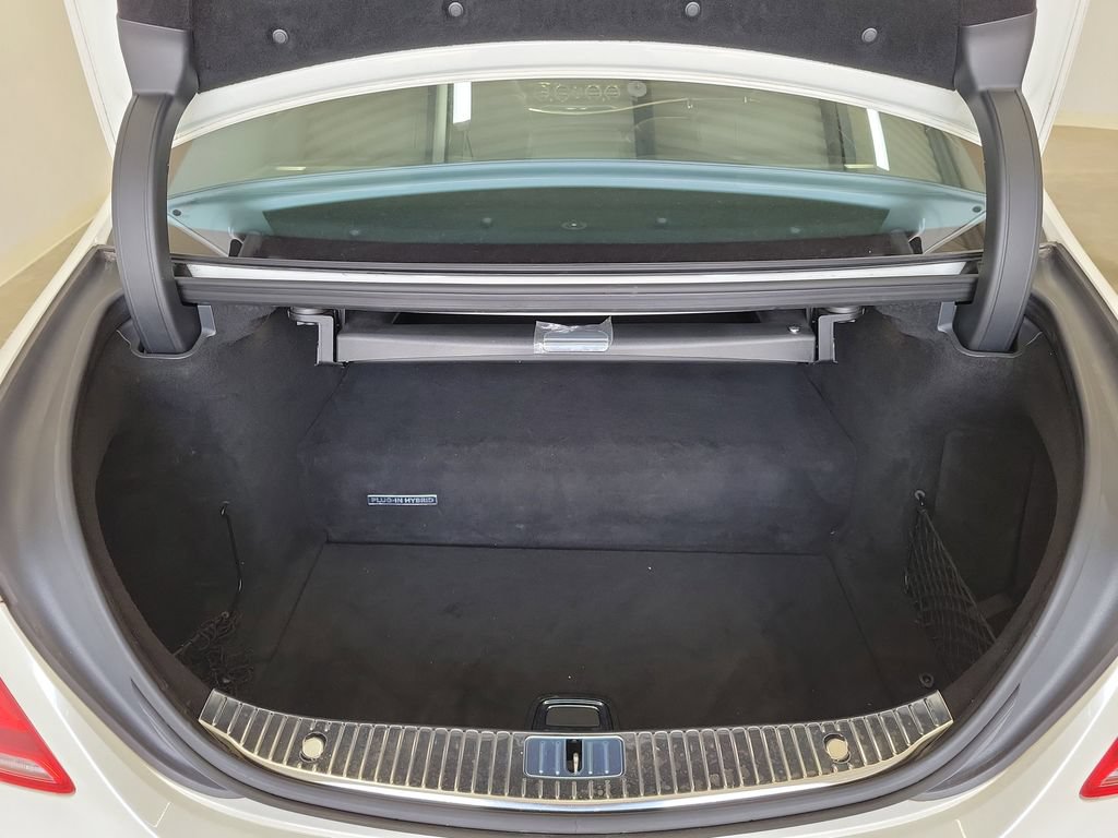 Used 2017 Mercedes-Benz S 550e w/ Premium Package image 10