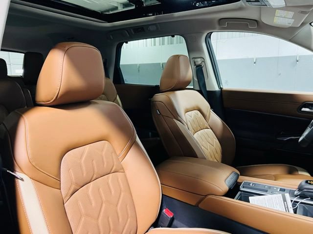 New 2026 Nissan Pathfinder Platinum FWD image 37