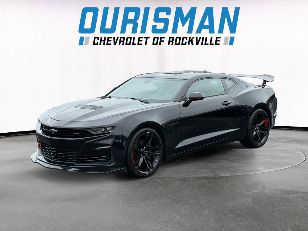 Used 2021 Chevrolet Camaro SS w/ Redline Edition RWD image 2