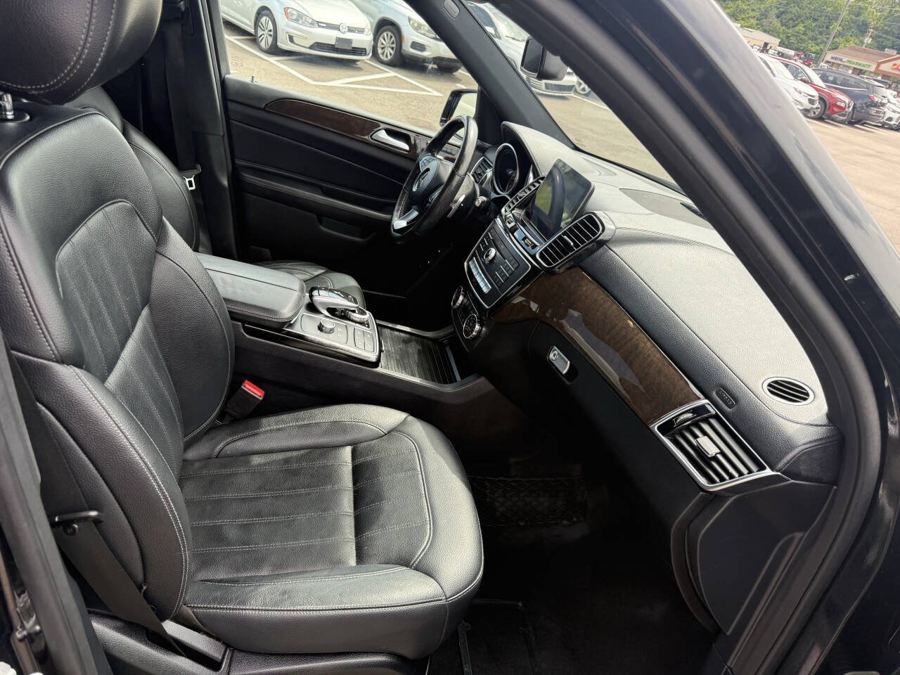 Used 2017 Mercedes-Benz GLS 450 4MATIC w/ Premium Package image 14