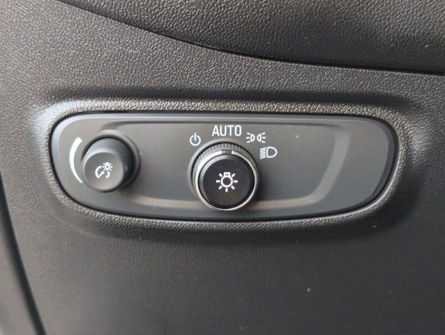 Certified 2022 Chevrolet Equinox LS image 17