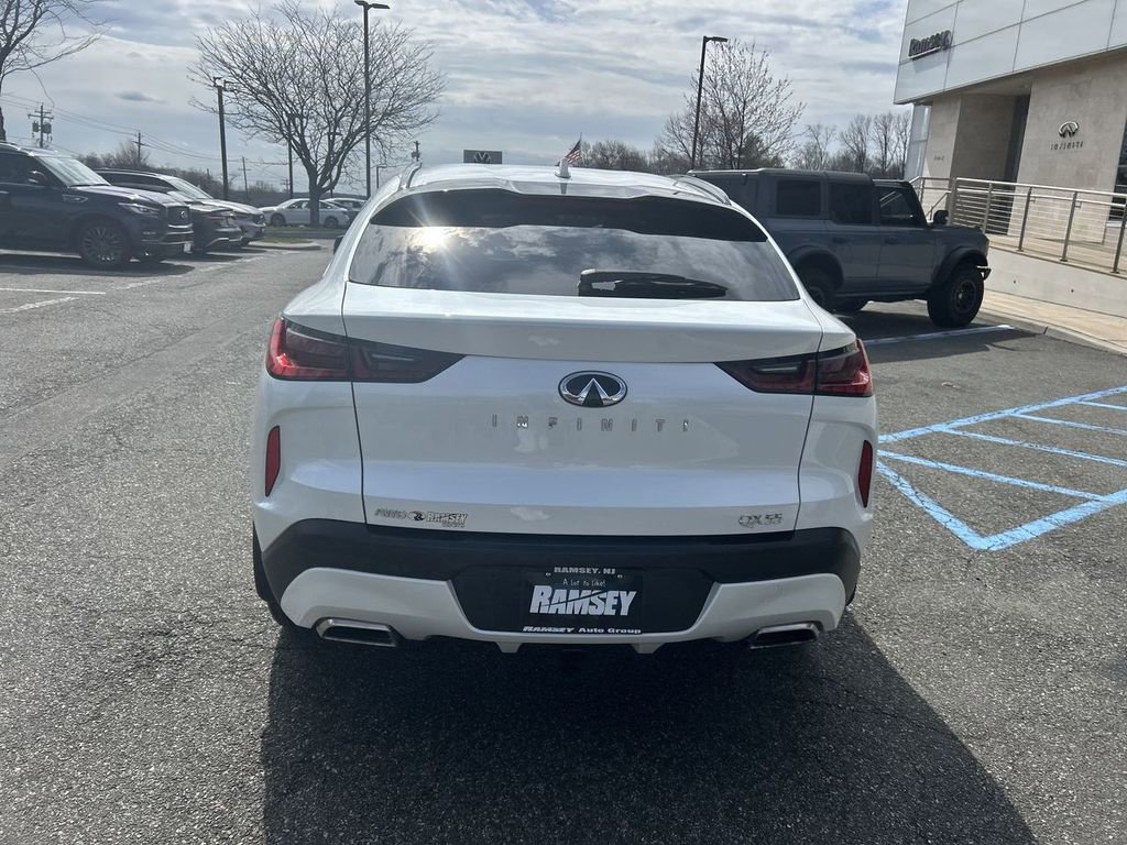 Certified 2025 INFINITI QX55 Luxe w/ Cargo Package image 7