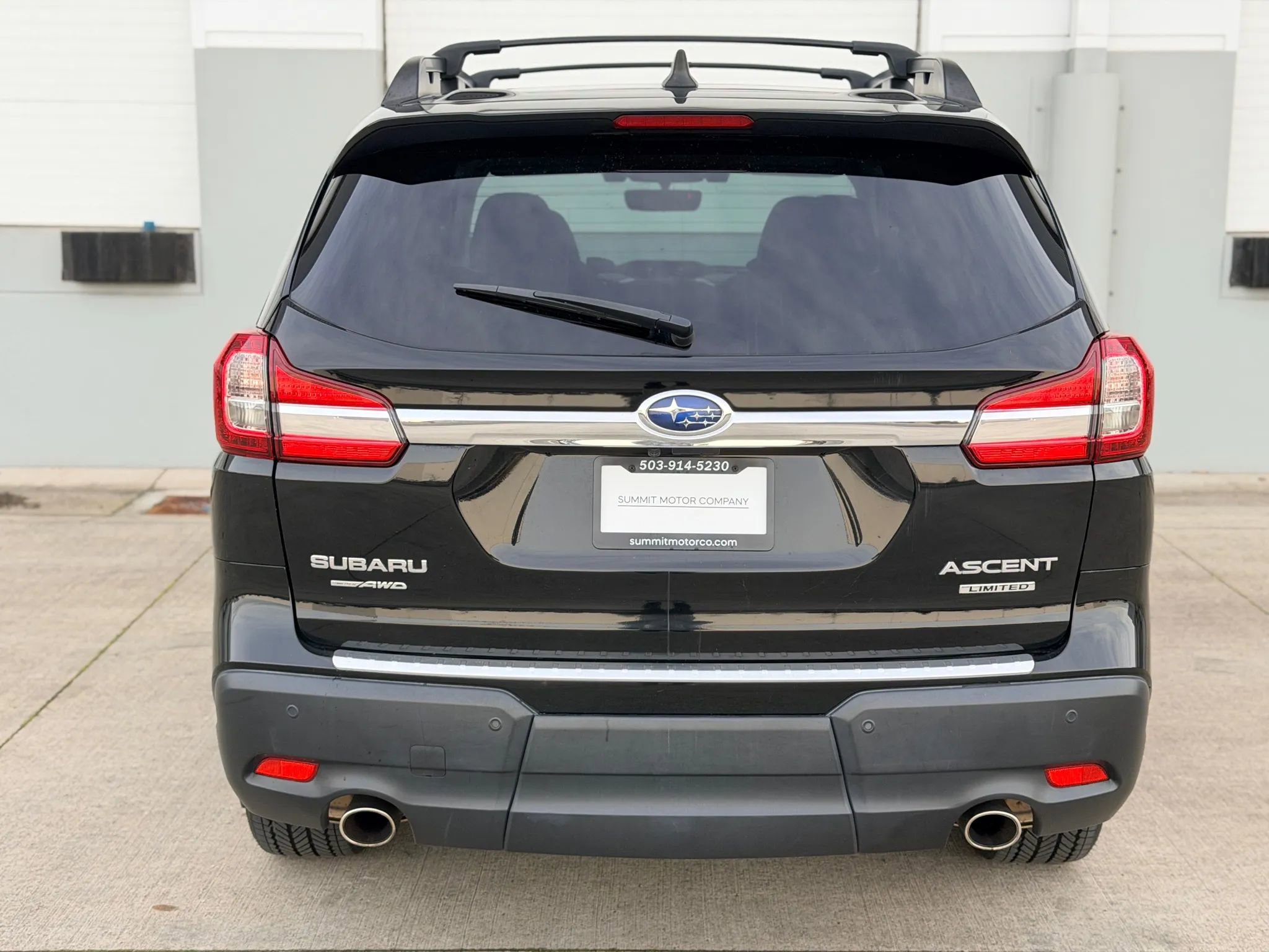 Used 2019 Subaru Ascent Limited w/ Popular Package #3 image 4