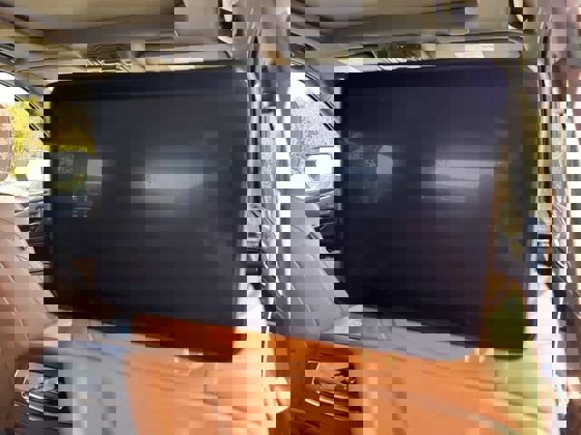 Used 2021 Cadillac Escalade ESV Premium Luxury w/ Driver Assist Tech Package image 33