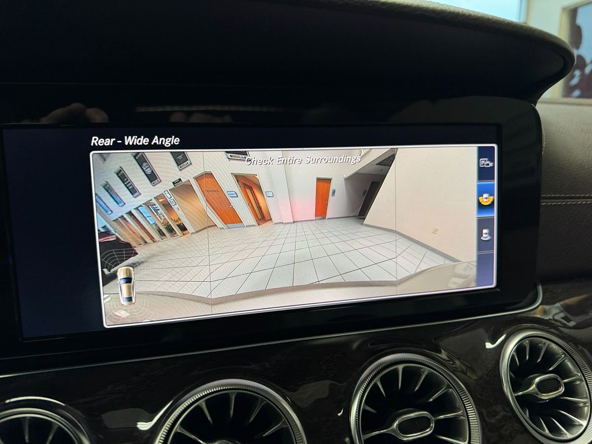 Used 2018 Mercedes-Benz E 400 4MATIC Coupe image 34