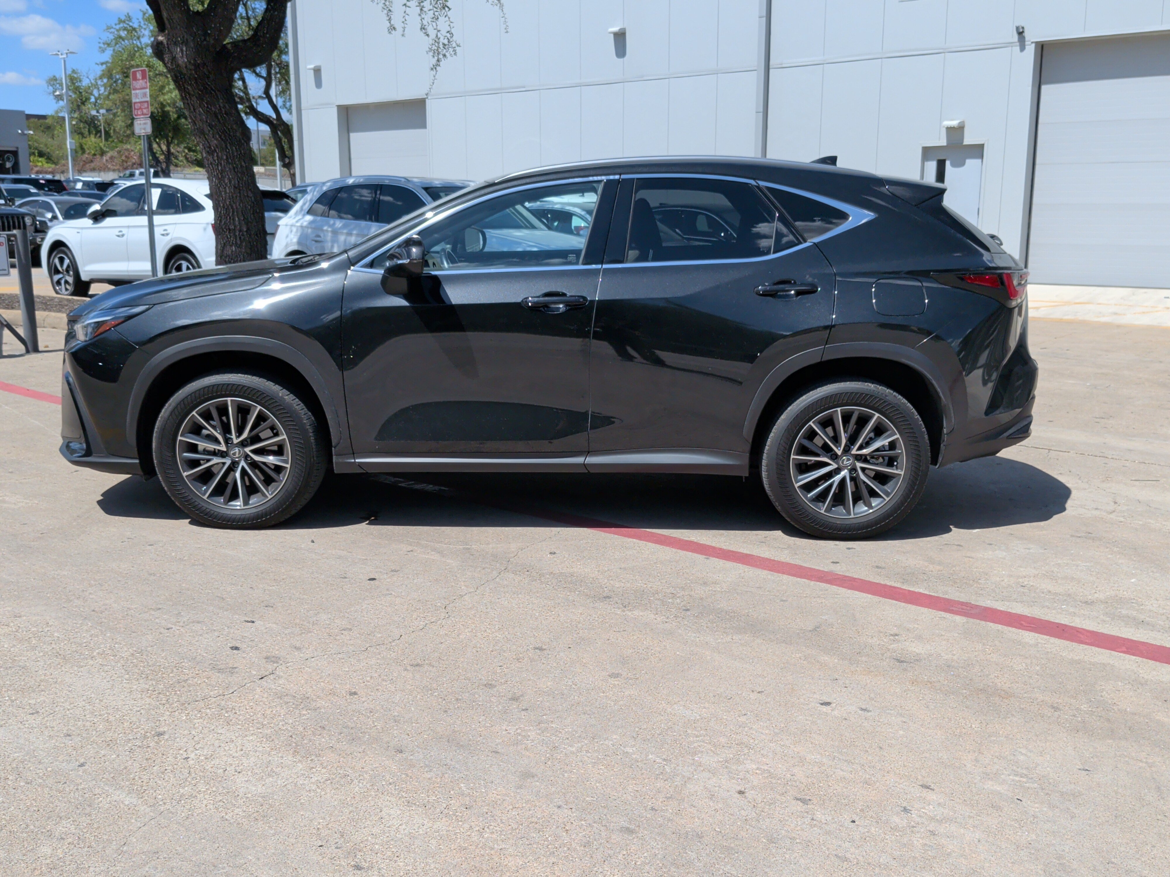 Used 2024 Lexus NX 350 AWD image 7