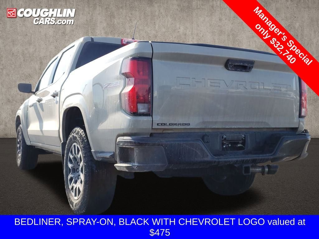 Used 2023 Chevrolet Colorado Z71 w/ Z71 Convenience Package 2 image 4