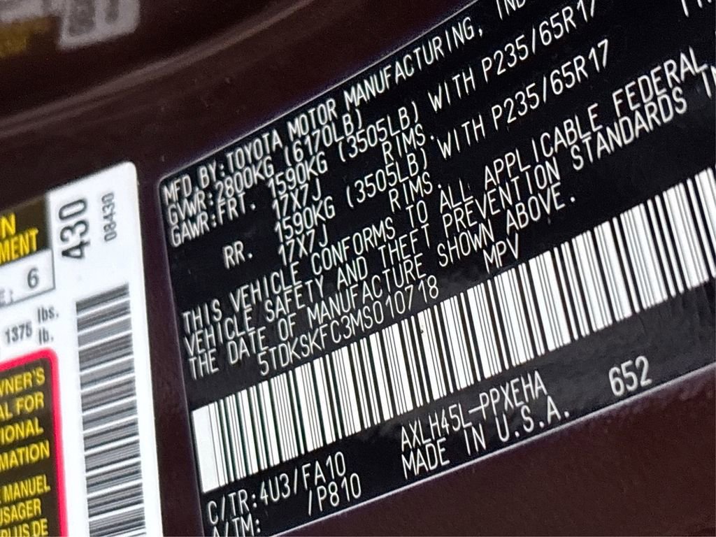 Used 2021 Toyota Sienna LE image 17