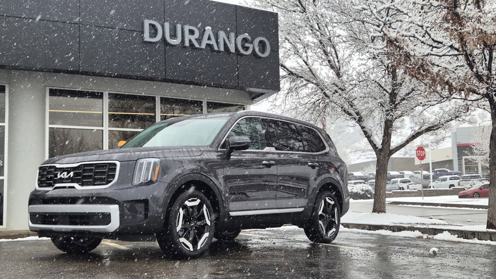 New 2025 Kia Telluride S