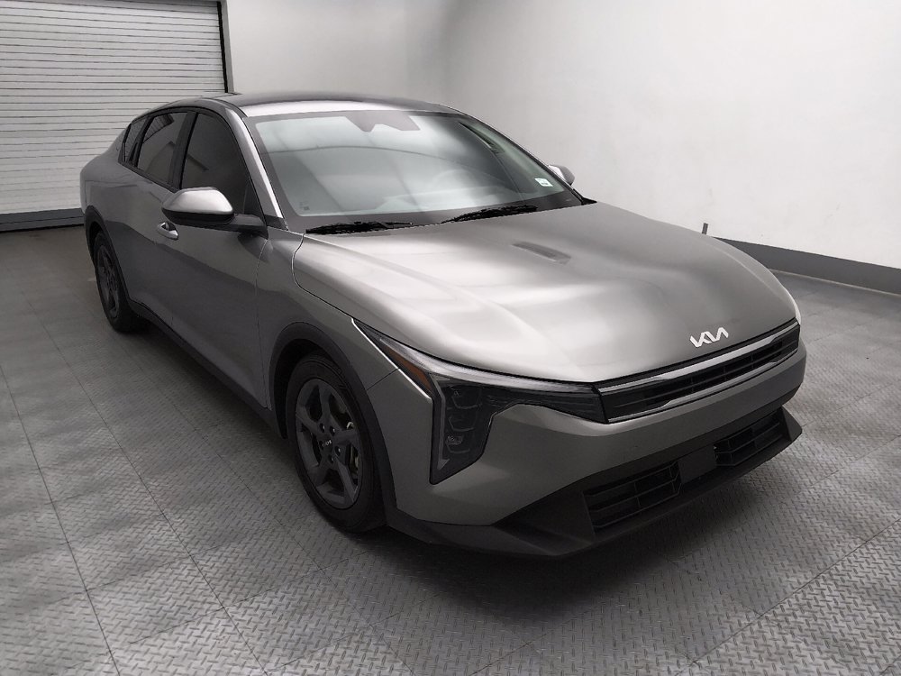 Used 2025 Kia K4 FWD image 14